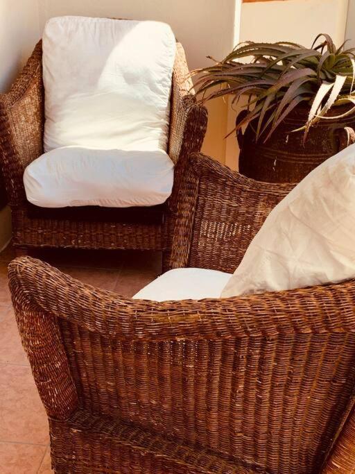 1-Bedroom Sea Point Gem - Perfect Location! Cape Town Ngoại thất bức ảnh